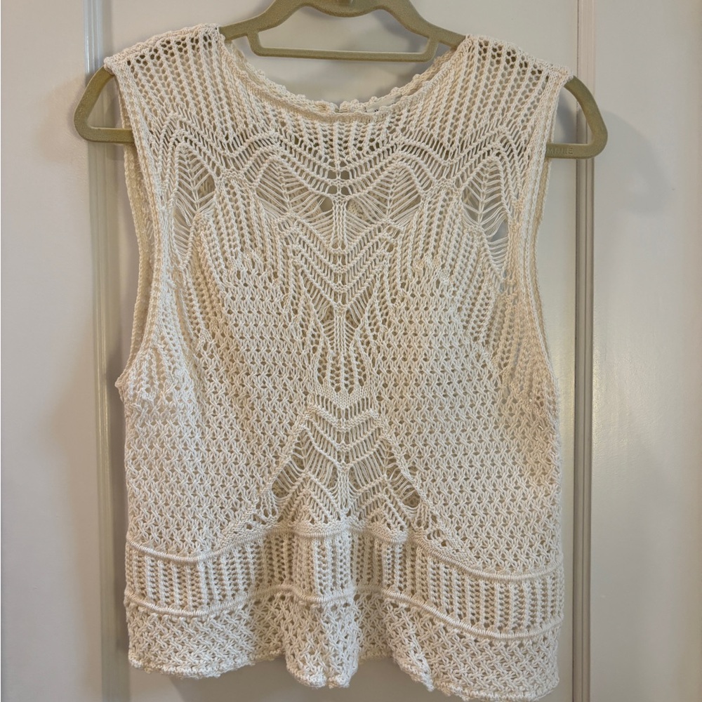 Abercrombie & Fitch white Knit Sweater